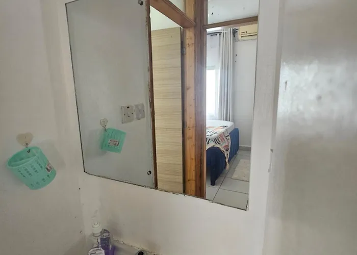 Cindy'S Ample Home